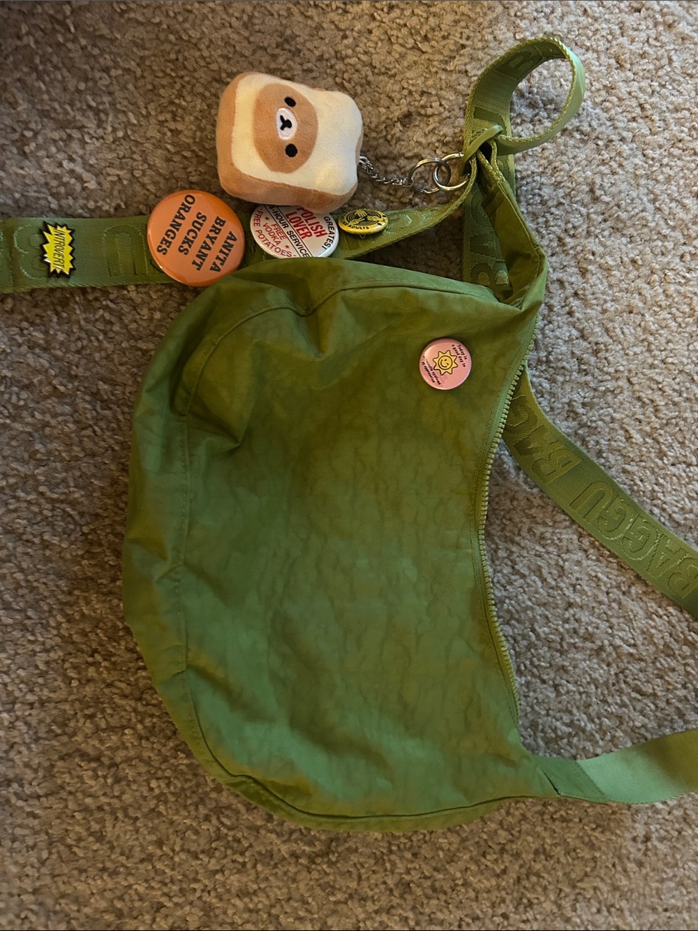 BAGGU Medium Olive Green Crossbody Bag with Pin Charms